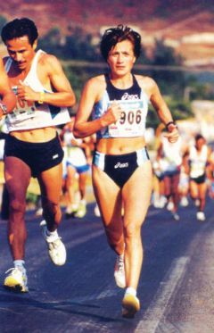 v_egorova3.jpgСамая известная марафонка Валентина Егорова празднует 50-летие (фото) Спорт 