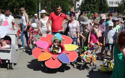 Конкурс детских колясок_ Новчик 1 июня 2014. Мои несколько фото.