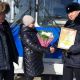 ГИБДД Чувашии подарила цветы женщинам-водителям троллейбусов ГИБДД праздник 8 марта 