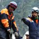 Спасатели вывозят загрязненный грунт с места аварии Чувашия ржд рельсы поезд авария 