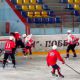 Первая товарищеская встреча нового хоккейного сезона состоялась в ледовом дворце “Сокол”