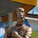 В Чебоксарах установили памятник детскому хирургу