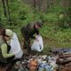 Молодые экологи очистили Завольже от мусора