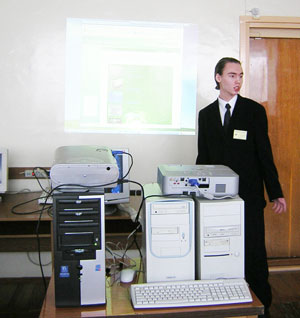 ...и по-новому. Фото Владимира Горбунова.