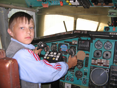 В кабине ТУ-144. 