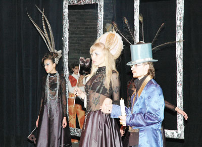 “Мистическая маска” сорвала шквал аплодисментов.