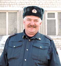 Старшина Николай Неводюк пока не думает о пенсии. 