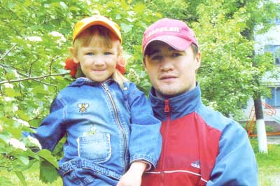 Руслан алексеев с дочкой Аней.