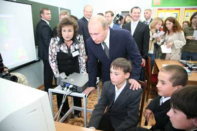 В тренькасинской школе.