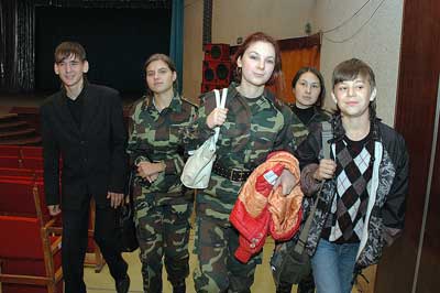 Вот они, Новочебоксарские полицейские! фото Валерия Бакланова.