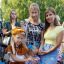 Кристина Скворцова из детсада № 40 вместе с мамой выбрала  для участия образ бельчонка Новчика — символ Новочебоксарска.