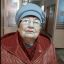 Аля Дмитриевна в свои солидные годы (ей уже за 80) предпочла дойти до избирательного участка в лицее № 18. 