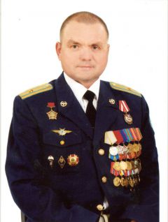 Фото из архива Г.МатвееваГеннадий Матвеев:  Я у власти не подручный и не подкаблучный, а дипломат