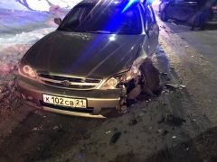 В ДТП с тремя автомобилями в Чебоксарах пострадали пять человек
