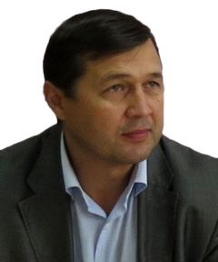 Олег САЛТЫКОВ, директор СШОР № 4Только достоверная информация