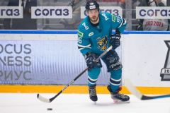 ХК «Сочи» прервал серию поражений в КХЛ в матче со «Спартаком»