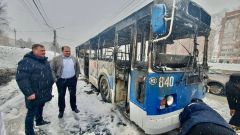 В Чебоксарах сгорел троллейбус
