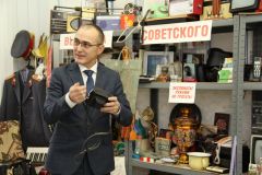 На вопросы горожан ответил управляющий Отделением СФР по Чувашии Валерий Николаев