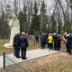 В деревне Эльбарусово открыли мемориал в память о трагедии