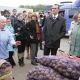 Михаил Игнатьев посетил минирынок в Чебоксарах рынок президент Игнатьев 