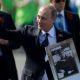 Путин с портретом отца возглавил масштабное шествие в Москве