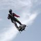 Французскому изобретателю удалось пересечь Ла-Манш на летающей доске 
