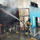 Крупный пожар произошел в Чебоксарах на одном из складов