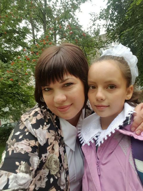 Николаева Надежда с дочкой Ксюшей